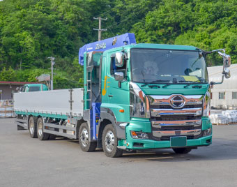 増トン低床ユニック