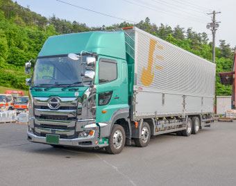 増トン低ウィング